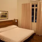 Lodge Paradize Hotel By The Sqwhere